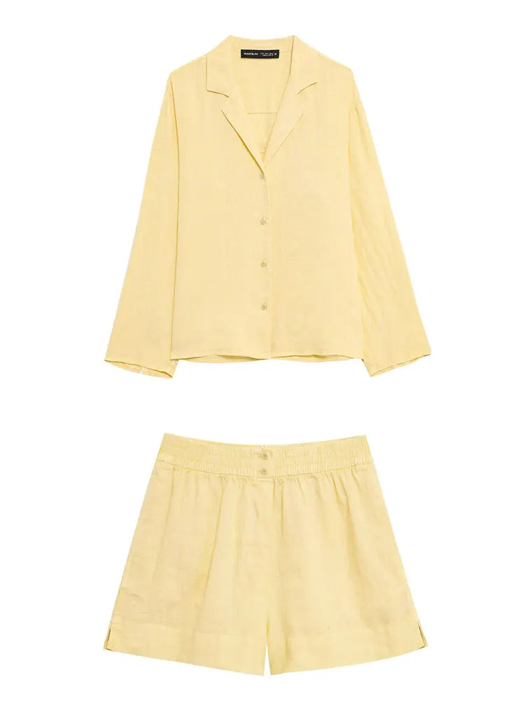 Zweiteiliges – Hemdbluse mit Revers + Relaxed Shorts